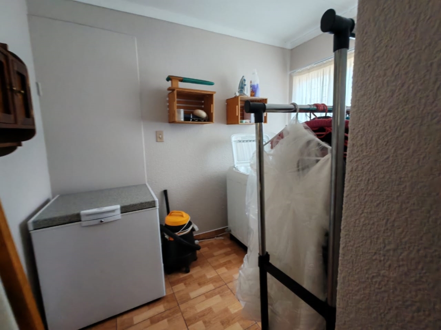 3 Bedroom Property for Sale in Vaalpark Free State